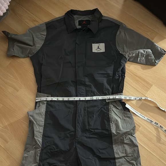 Jordan Air NWOT - Picture 4 of 13